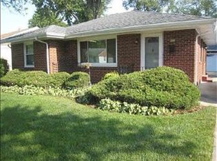 2127 Glenwood Ave, Rockford, IL 61103