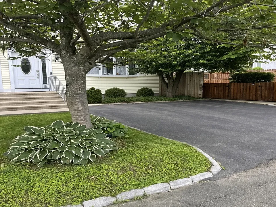 1 Dale Dr
