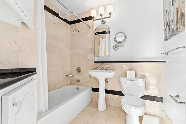 Rented by Compass | media 4