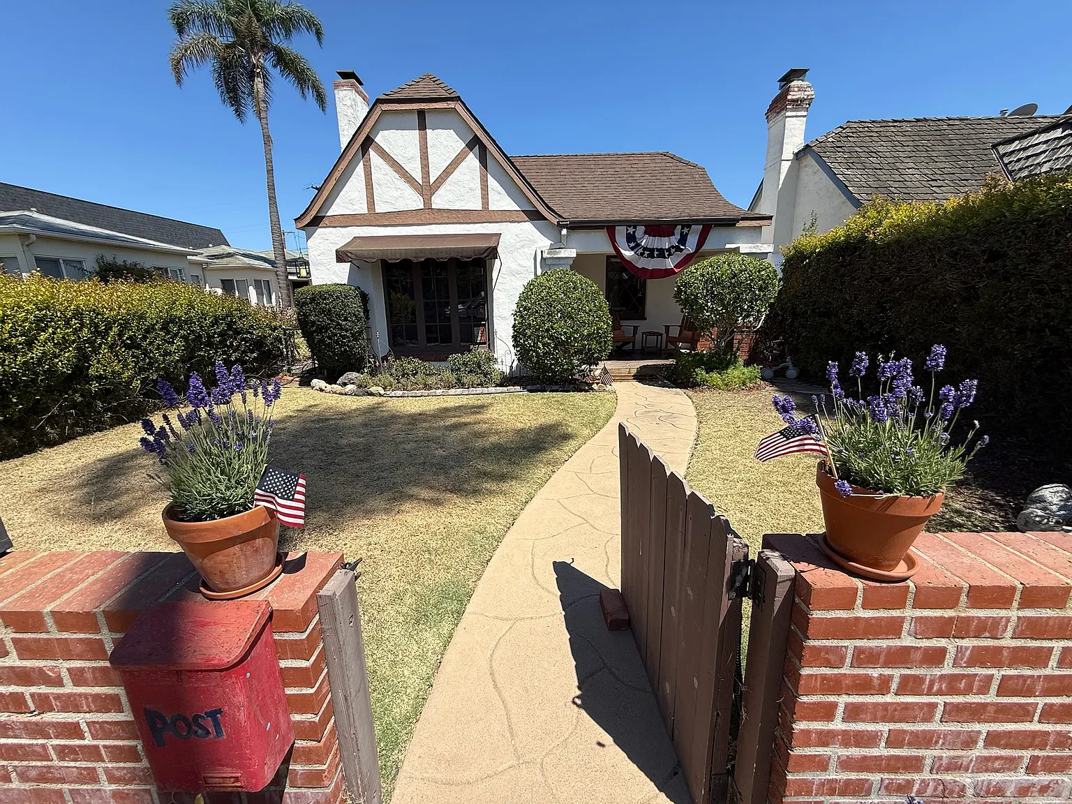 3 bed, 1502 sqft, $6,000 — Photo 1