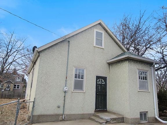 2nd image of 4432 James Ave N