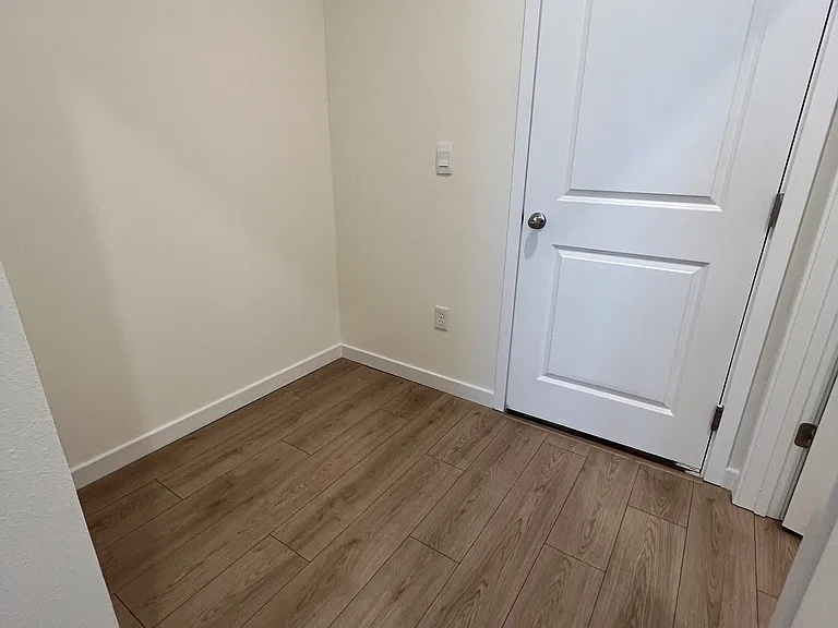 16545 Barbours Creek Way — Photo 17