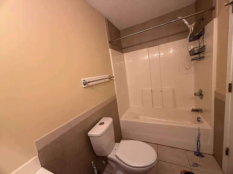 123 Bonnie Bridge Cir — Photo 12