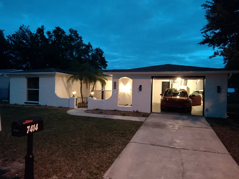 7414 Rockwood Dr — Photo 4