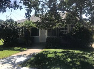 558 E 9th St, Upland, CA 91786