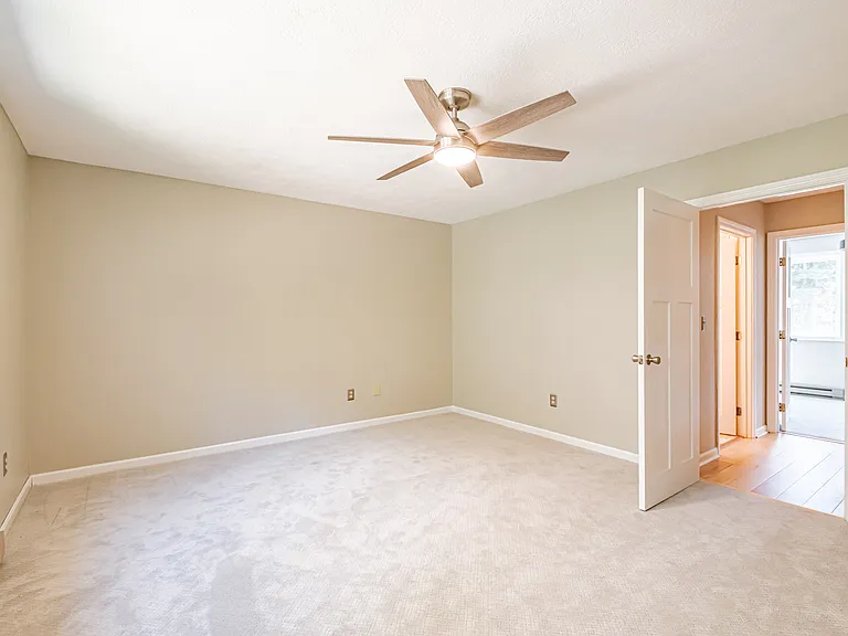 7 Willowood Ln #7 — Photo 42