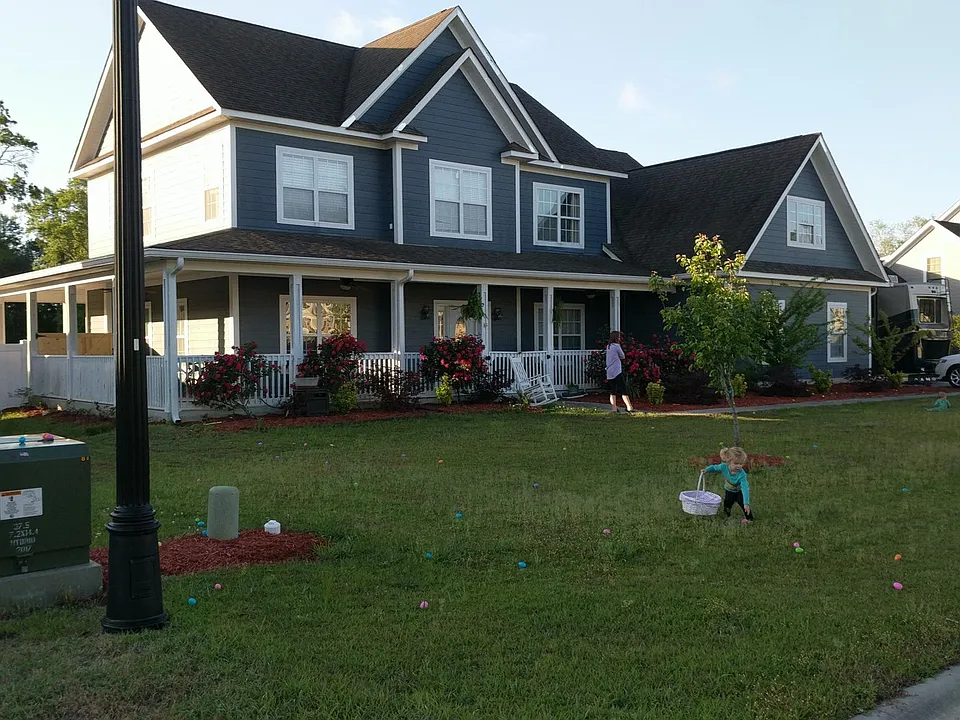 121 Triple Crown Ct