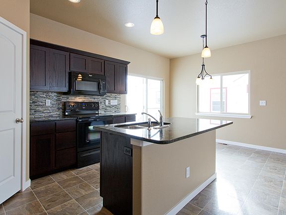 Windmill Homes - Keystone KitchenNook