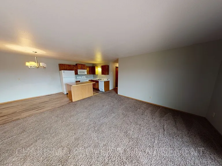 Parkside Apartments — Photo 9