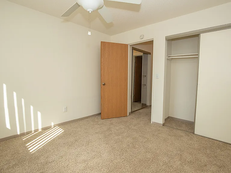 Regency Park — Photo 11