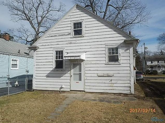 2nd image of 1635 Copley Dr