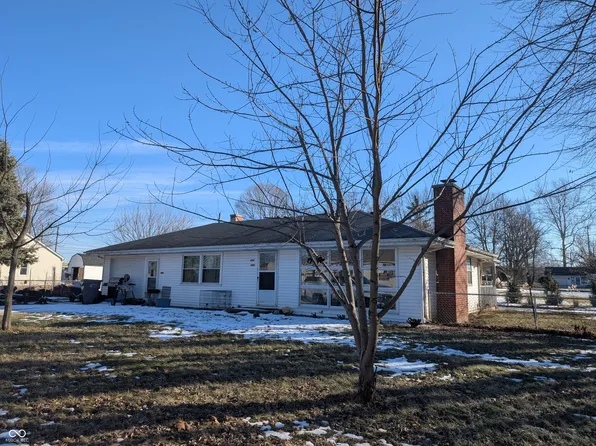 4201 W Horseshoe Dr, Muncie, IN 47302