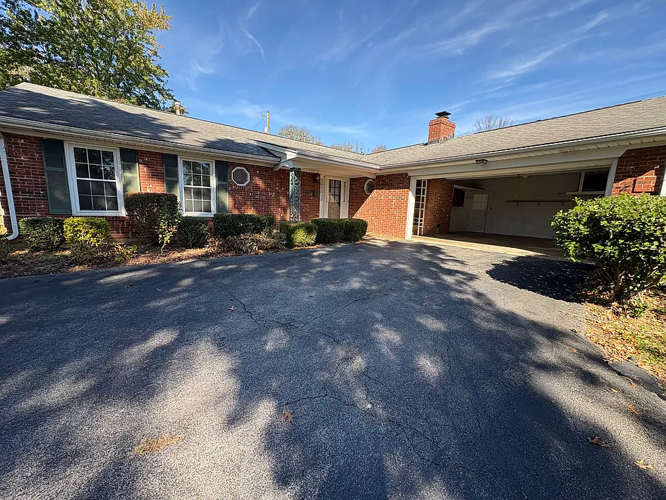 3377 Pimlico Pkwy