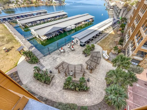 101 West Bank #54, Horseshoe Bay, TX 78657