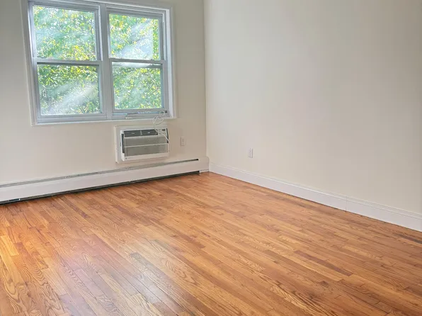 150-60 71st Avenue image 16 of 22