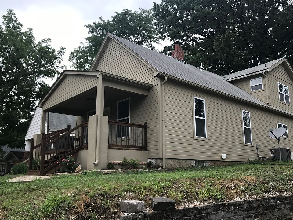 1st image of 1702 Washington Ave