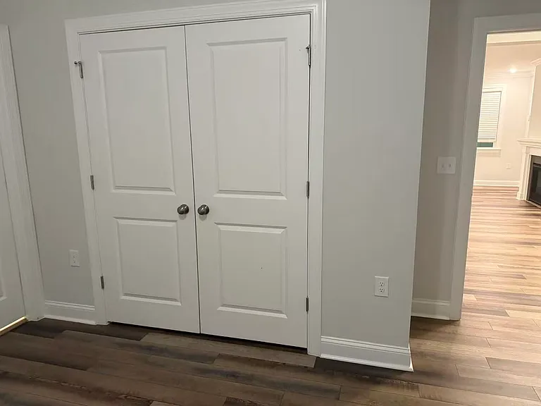328 Jorpaul Dr — Photo 8