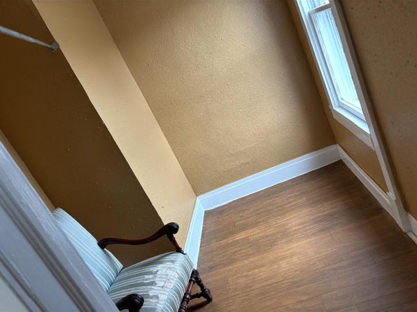 347 Riverside Ave FLOOR 2