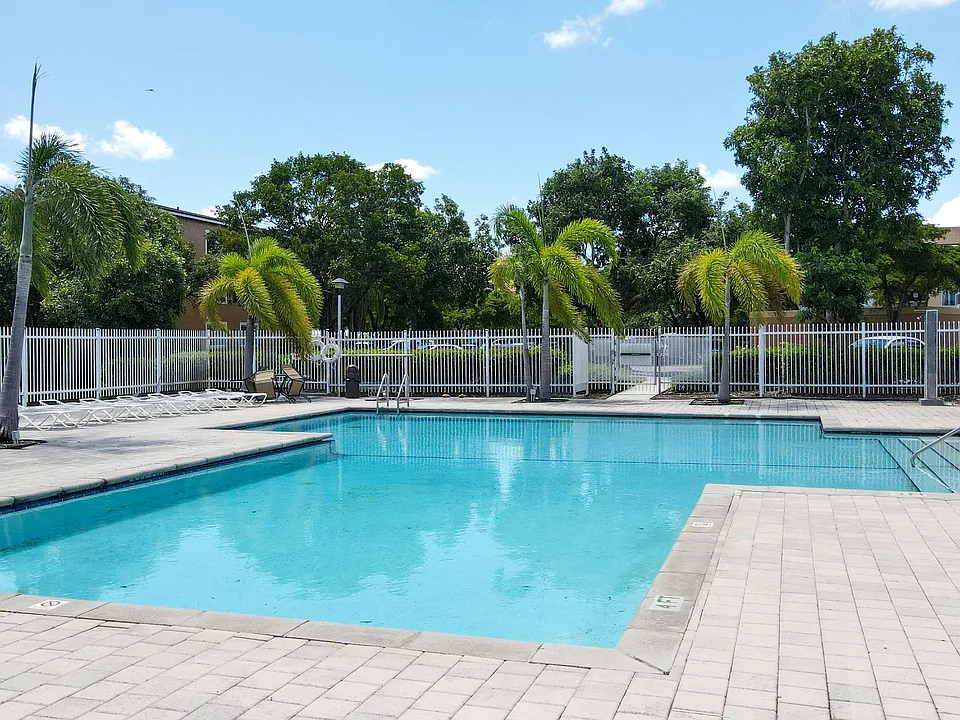 Homestead Colony Apartments