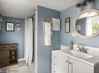 37778 Britain Rd, Lovettsville, VA 20180