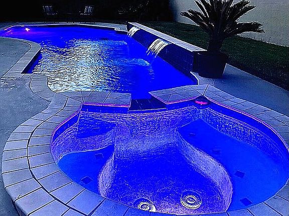 Pool/Hot tub Ambient Light