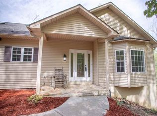 2224 Indian Shadows Dr, Ten Mile, TN 37880