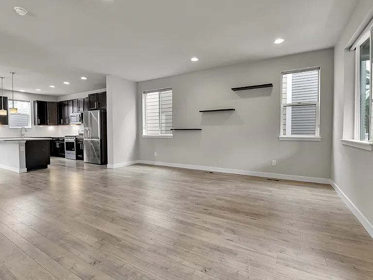 2350 S Troy Ct — Photo 6