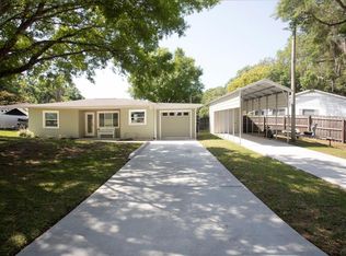 312 Wooten Rd, Lutz, FL 33548