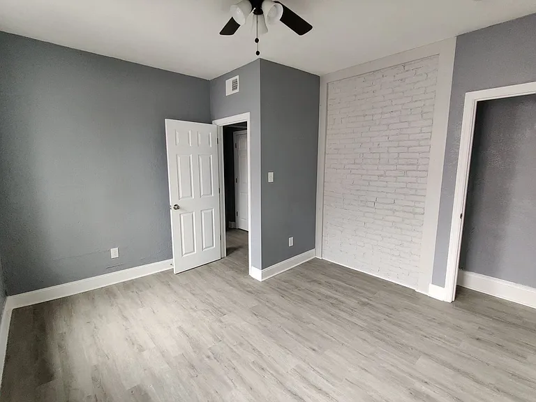 121 Cohassett St — Photo 9