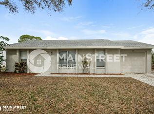 3731 Sterling Rd, Venice, FL 34293
