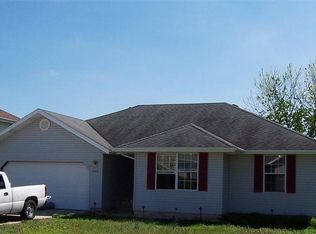 2970 W Melbourne St, Springfield, MO 65810