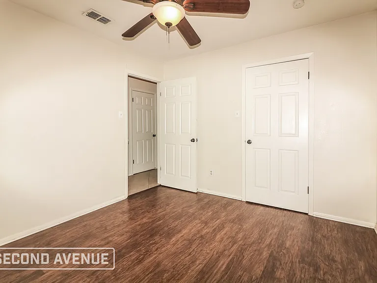 4301 Catfish Dr — Photo 16