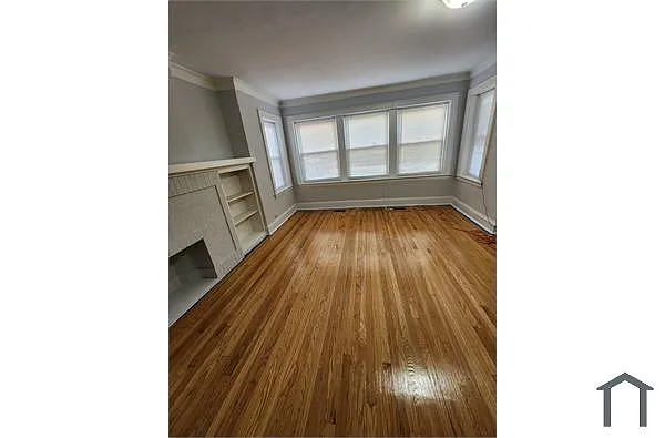 Building Photo - 6056 S Throop St #1