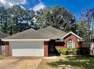 124 Frankfort Dr, Dothan, AL 36305