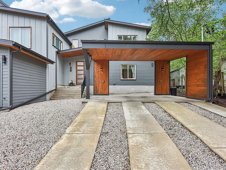 3607 Grant St #A — Photo 2