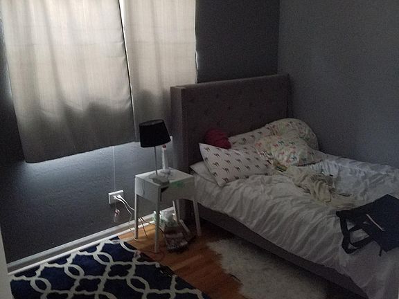 5th image of 3326 W Le Moyne St APT 3