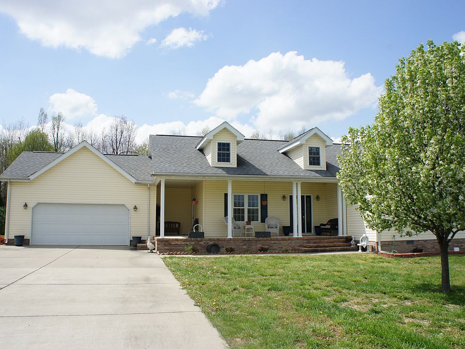 1st image of 2863 Juniper Dr