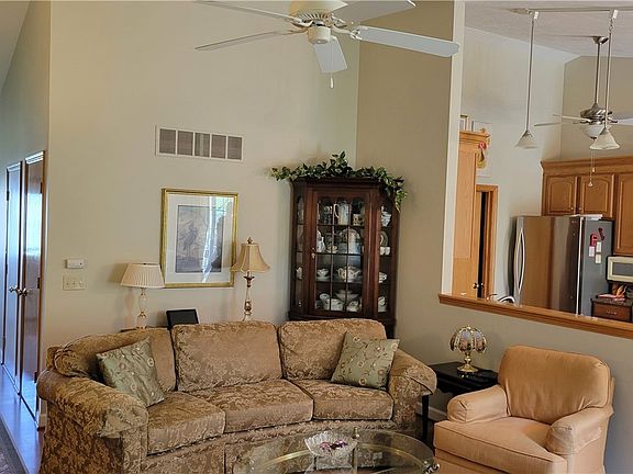 3rd image of 1042 Ledgestone Dr