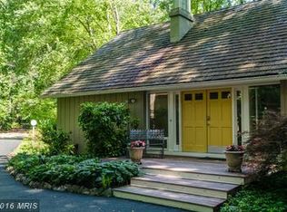 9313 Garden Ct, Potomac, MD 20854