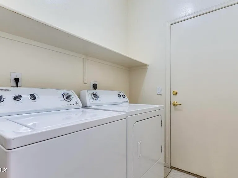 5458 W Milky Way — Photo 15