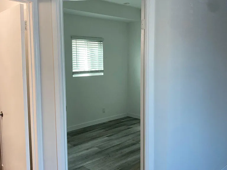 1523 Rosalia Rd #1/4 — Photo 4