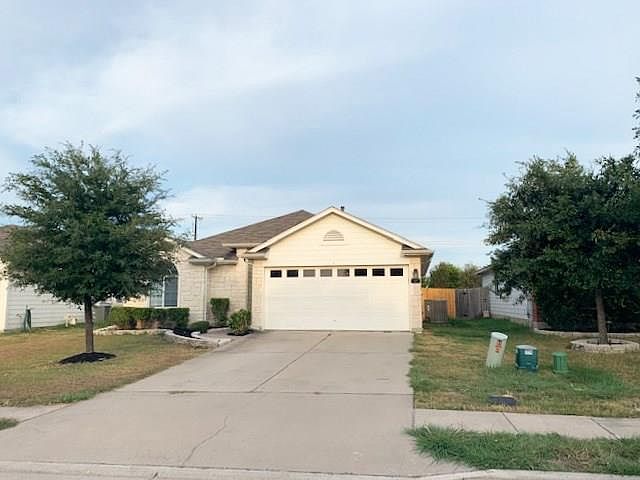 1st image of 207 Pentire Way