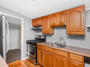 26 Common St #2, Boston, MA 02129
