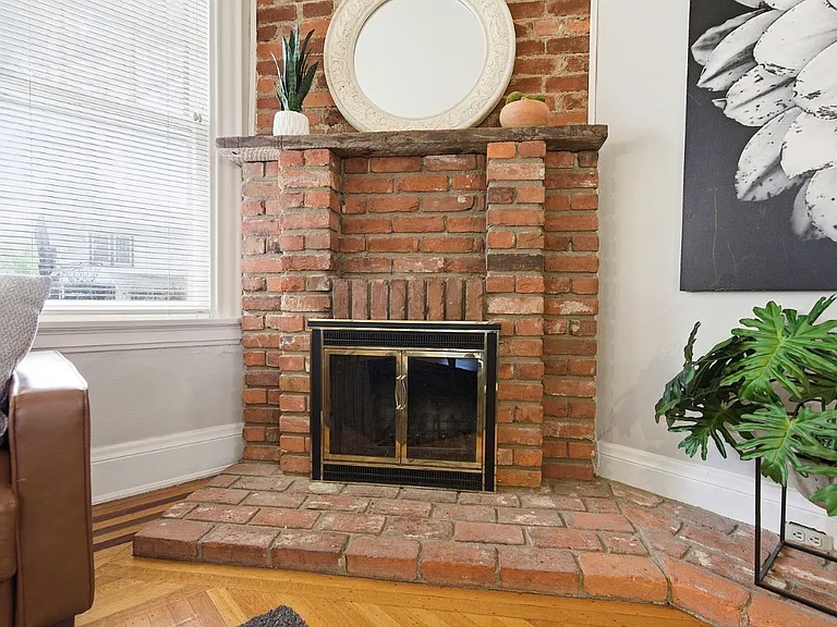2840 Pine Grove Ave — Photo 12