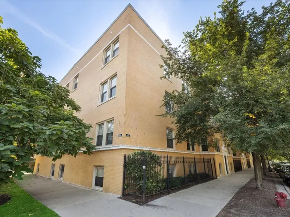 2139 N Kedzie Blvd APT 2, Chicago, IL 60647