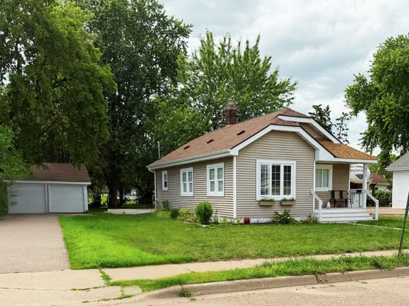 317 1st Ave NW, Osseo, MN 55369