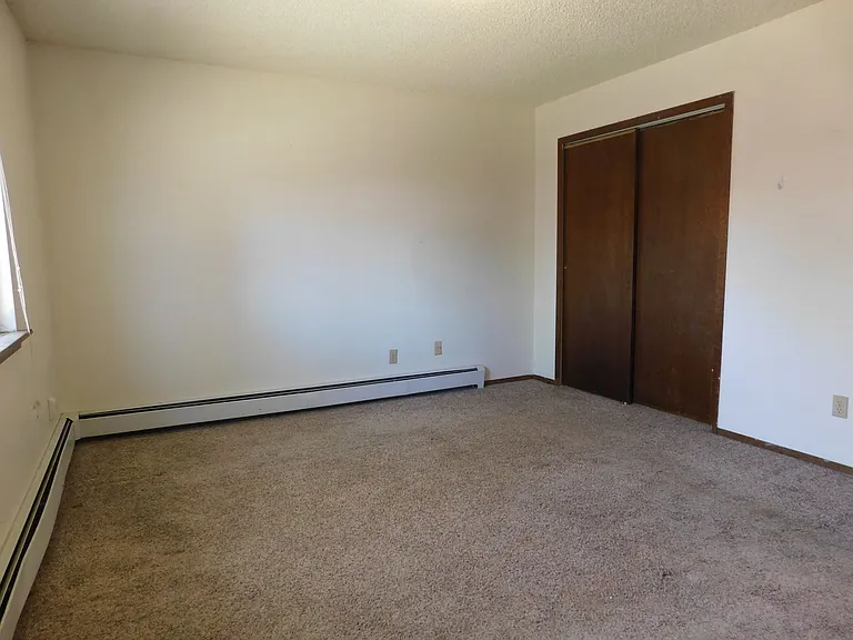 644 Starlight Dr — Photo 9