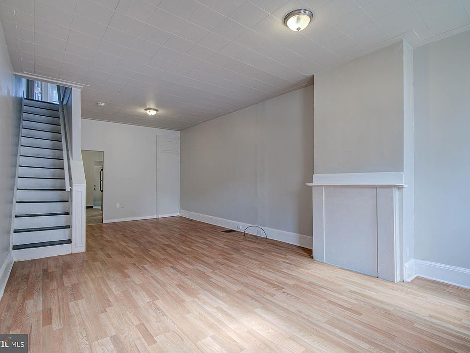 1st image of 2069 E Monmouth St