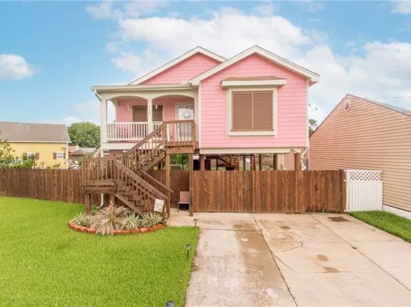 2709 Ivy Pl, Chalmette, LA 70043