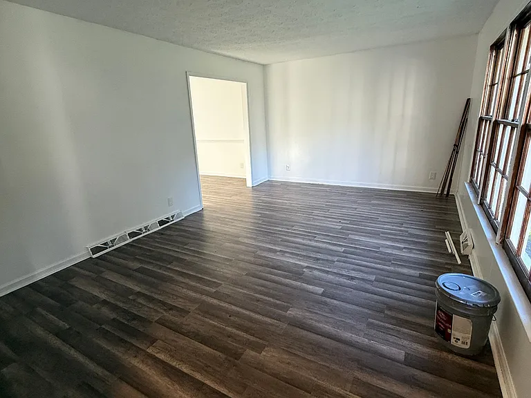 3 Stonewood Ct — Photo 3